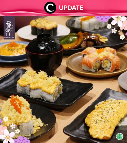 If you are in the mood for a set of chopstick and sushi, special deal from Sushi Tei is perfect for you. Have a lovely lunch with Sushi Tei's delish dish, and enjoy the Family Package offer for a great sushi sesh from your home! Lihat info lengkapnya pada bagian Premium Section aplikasi Clozette. Bagi yang belum memiliki Clozette App, kamu bisa download di sini https://go.onelink.me/app/clozetteupdates. Jangan lewatkan info seputar acara dan promo dari brand/store lainnya di Updates section.