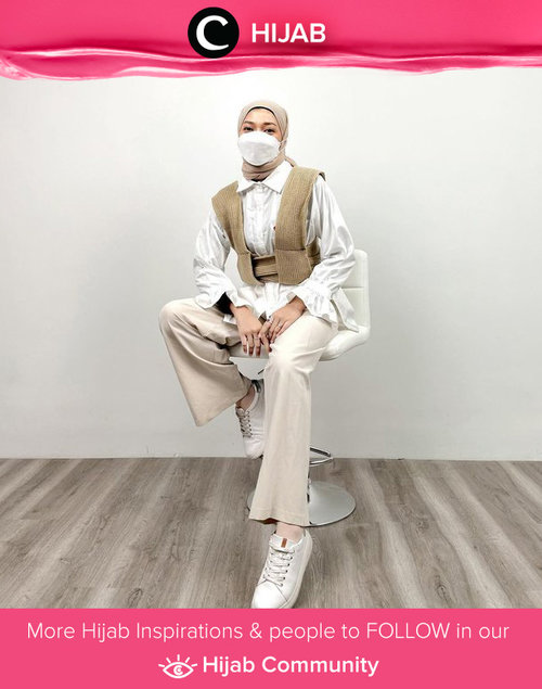 Smart casual in white and beige outfit inspo by Clozette Crew @astrityas. Perfect for both formal and informal occasion! Simak inspirasi gaya Hijab dari para Clozetters hari ini di Hijab Community. Yuk, share juga gaya hijab andalan kamu.