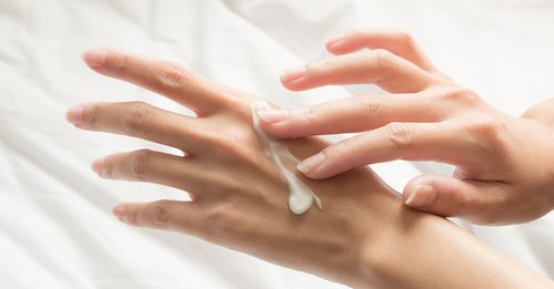 Suffering from eczema? Here's how to treat it according to a nurse...