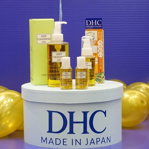 DHC, brand kosmetik kenamaan asal Jepang kini resmi hadir di Indonesia.

Selain Deep Cleansing Oil sebagai produk best seller, DHC juga membawa produk lainnya ke Indonesia, seperti facial scrub, lip balm, dan eyeliner.

DHC percaya bahwa setiap orang memiliki keunikannya masing-masing dan menerima serta menemukan keindahan dalam kekurangan merupakan kecantikan yang sesungguhnya

#dhcwabisabi #DHCJBeaut #DHCxBeautyJourna #clozetteid #skincare
@dhcskincare_id @beautyjournal