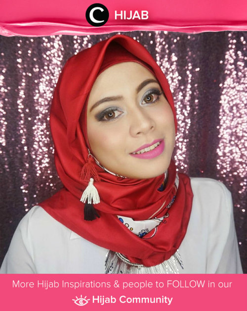 Festive makeup inspiration using bold color.. Simak inspirasi gaya Hijab dari para Clozetters hari ini di Hijab Community. Image shared by Clozetter Ambassador: @hanihikaru. Yuk, share juga gaya hijab andalan kamu