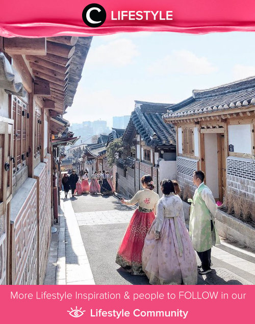 Clozetter @thejackieofall said hello from Bukchon Hanok Village, South Korea! Simak Lifestyle Updates ala clozetters lainnya hari ini di Lifestyle Community. Yuk, share juga momen favoritmu.