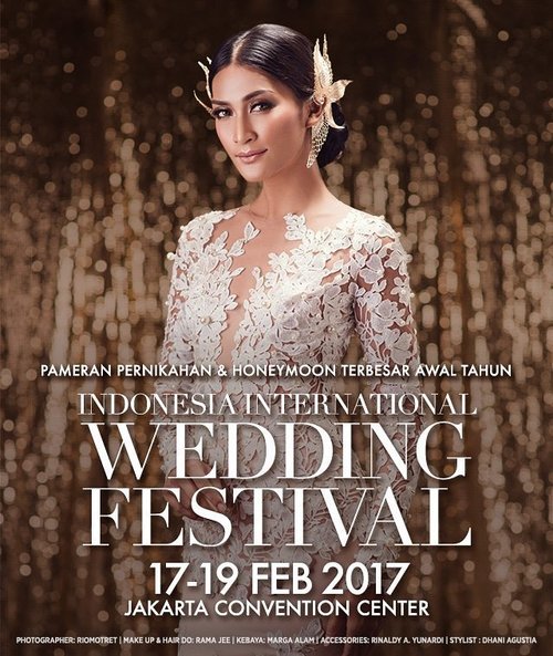 Calling all Brides and Grooms – to – be! Indonesia International Wedding Festival 2017 is coming soon. Save the Date for the most awaited wedding festival at the beginning of this year, organized by @weddingku and @kerabatdyanutama! Find out the various vendors at #IIWF2017 to make your dream wedding even more conceptable. Share the news and we’re looking forward to see you there!

Ps: GRAND PRIZE  untuk pasangan yang beruntung!

Informasi lengkap http://www.indonesiainternationalweddingfestival.com/

#ClozetteID
#IIWF2017
#Weddingku
#Kerabatdyanutama
#exhibition
