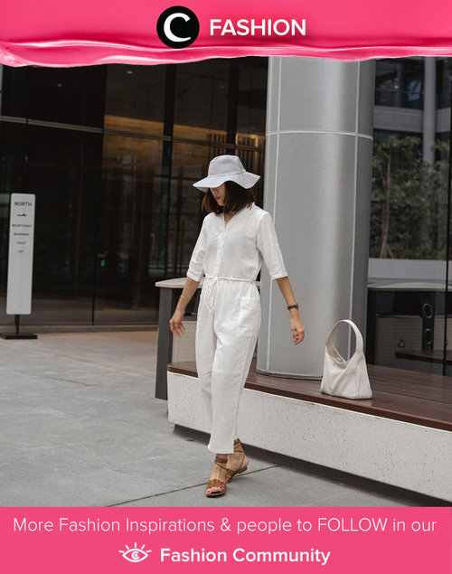 In white on white, Clozette Ambassador @janejaneveroo shows her cool side. Simak Fashion Update ala clozetters lainnya hari ini di Fashion Community. Yuk, share outfit favorit kamu bersama Clozette.