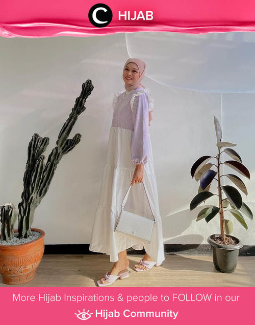 Tampilan feminin dengan warna lilac dan putih bisa kamu dapatkan dalam satu dress dari Shop at Aleen ini, Clozetters! Image shared by Clozette Crew @astrityas. Simak inspirasi gaya Hijab dari para Clozetters hari ini di Hijab Community. Yuk, share juga gaya hijab andalan kamu.