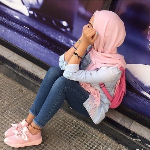 Colorful and chic hijab collection – Just Trendy Girls