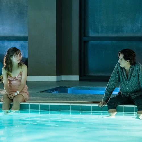 Five Feet Apart: When A Touch Becomes Impossible 