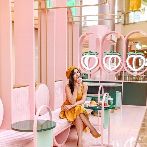 #SpotToVisit This Weekend
@tartlets.id PIK Avenue lantai 1, Jakarta
.
Yuk tag teman yang mau kamu ajak ke sini.
.
📷 @amandaakohar @silvia_reynold
#ClozetteID