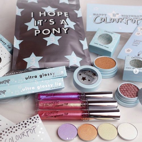 To celebrate their third birthday, ColourPop is releasing a limited-edition bundle bag