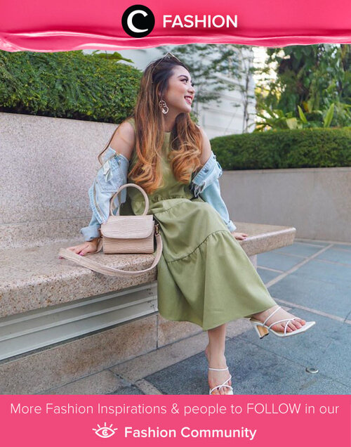 Feminine mood for Monday? Try Clozette Ambassador @priscaangelina’s look in green midi dress and denim jacket! Simak Fashion Update ala clozetters lainnya hari ini di Fashion Community. Yuk, share outfit favorit kamu bersama Clozette.

