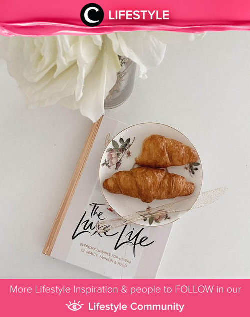 Tomorrow breakfast idea: croissant and a good book to read. Image shared by Clozette Ambassador @cellinikamil. Simak Lifestyle Update ala clozetters lainnya hari ini di Lifestyle Community. Yuk, share momen favoritmu bersama Clozette. 