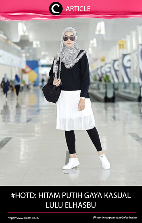 Hanya dengan dua paduan warna busana, gaya selebgram hijab Lulu Elhasbu, terkesan kasual dan elegan. Kamu juga bisa tiru gayanya untuk tampil elegan. Baca selengkapnya di http://bit.ly/2p9a12Q. Simak juga artikel menarik lainnya di Article Section pada Clozette App.