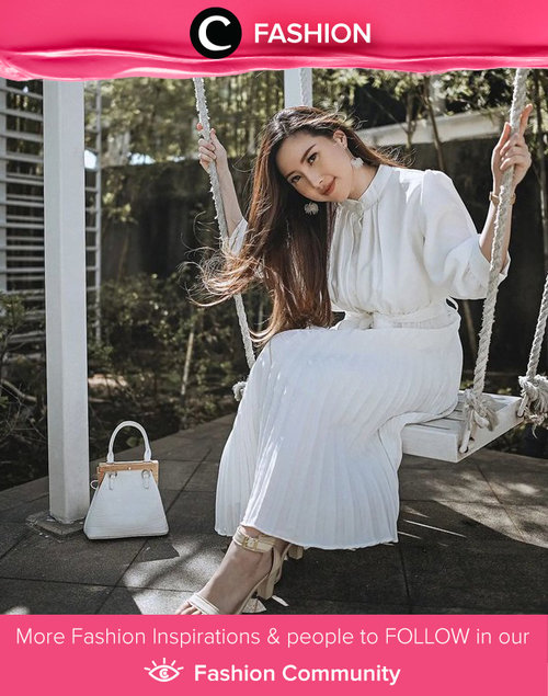 Clozette Ambassador @yanitasya just shared her goddess look in all white! Love it! Simak Fashion Update ala clozetters lainnya hari ini di Fashion Community. Yuk, share outfit favorit kamu bersama Clozette.
