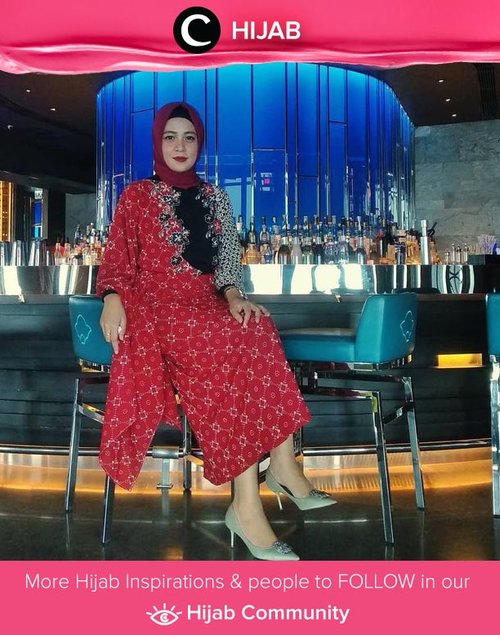 Elegant Batik formal look by Clozetter @zeynolivia.Bisa jadi inspirasi ke acara pernikahan malam ini, Clozetters! Simak inspirasi gaya Hijab dari para Clozetters hari ini di Hijab Community. Yuk, share juga gaya hijab andalan kamu.