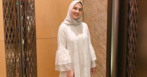 Referensi OOTD Kondangan Hijab dari Influencer Dwi Handayani