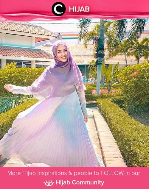 Purple dress for an evening look ala Clozetter @syarifani. Simak inspirasi gaya Hijab dari para Clozetters hari ini di Hijab Community. Yuk, share juga gaya hijab andalan kamu. 