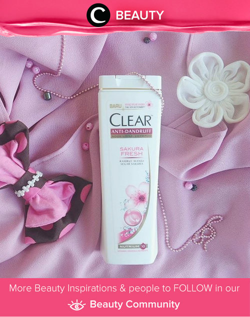 Sekarang kamu bisa menikmati aroma sakura di rambutmu dengan produk Clear Sakura Fresh, lho. Simak Beauty Updates ala clozetters lainnya hari ini di Beauty Community. Image shared by Star Clozetter: @safiranys. Yuk, share beauty product andalan kamu.