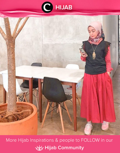 Make your weekend style both comfy and stylish like Clozetter @she_wian. Simak inspirasi gaya Hijab dari para Clozetters hari ini di Hijab Community. Yuk, share juga gaya hijab andalan kamu.