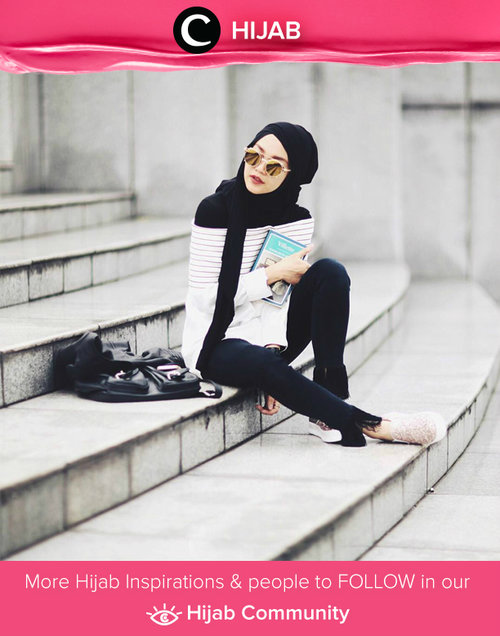 "It's Monday! Don't forget to be awesome!"- wewomen. Simak inspirasi gaya di Hijab Update dari para Clozetters hari ini di Hijab Community. Image shared by Clozette Ambassador: cassandradini. Yuk, share juga gaya hijab andalan kamu bersama Clozette.