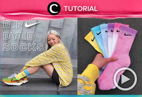 Coolness overload! Dyed socks seperti ini bisa kamu buat sendiri di rumah, lho. Coba cek caranya di: https://bit.ly/2J0rp1J. Video ini di-share kembali oleh Clozetter @dintjess. Lihat juga tutorial lainnya yang ada di Tutorial Section.