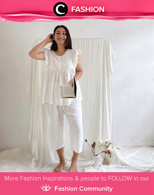 Clozette Ambassador @cellinikamil looks comfy in all-white embroidery pajamas. Simak Fashion Update ala clozetters lainnya hari ini di Fashion Community. Yuk, share outfit favorit kamu bersama Clozette.