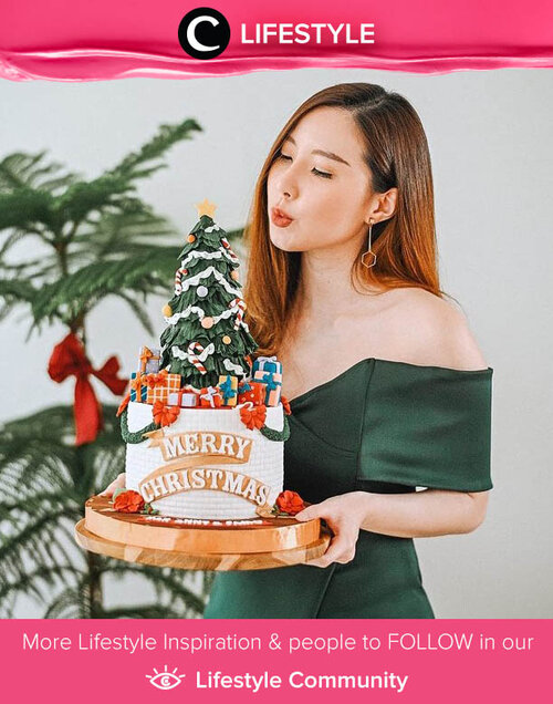 Throwback to Clozette Ambassador @yanitasya's Christmas moment. Such a lovely cake! Simak Lifestyle Update ala clozetters lainnya hari ini di Lifestyle Community. Yuk, share momen favoritmu bersama Clozette.