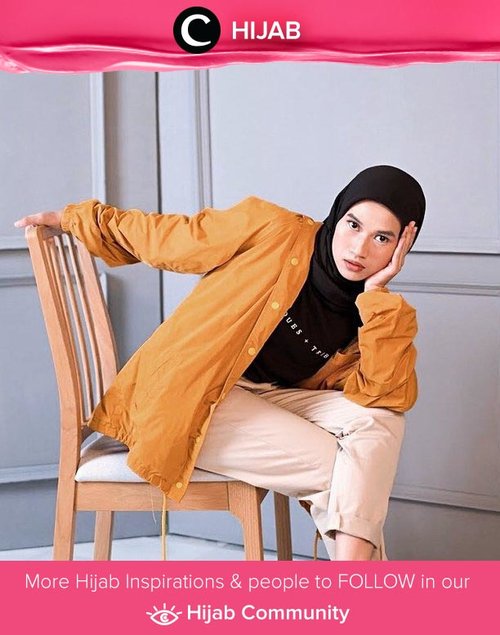 Merasa sudah kehabisan baju? Eits, coba lihat dulu koleksi jaket kakak ataupun pasanganmu. Siapa tahu, bisa dipadukan menjadi outfit penuh gaya seperti yang tengah dipakai Clozette Ambassador @karinaorin ini. Simak inspirasi gaya Hijab dari para Clozetters hari ini di Hijab Community. Yuk, share juga gaya hijab andalan kamu.