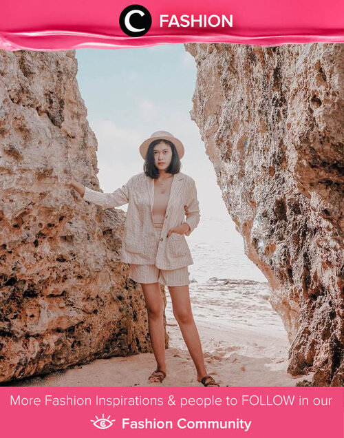 Tetap stylish dengan blazer set di pantai? Well, why not? Image shared by Clozetter @deniathly. Simak Fashion Update ala clozetters lainnya hari ini di Fashion Community. Yuk, share outfit favorit kamu bersama Clozette.