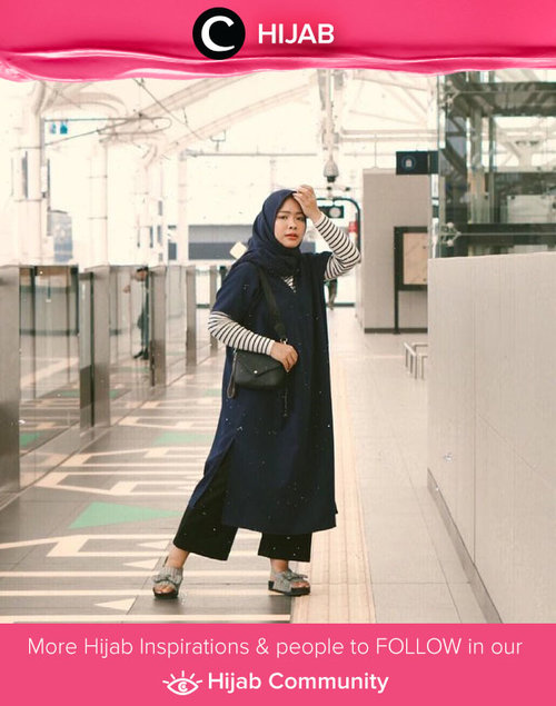 Siapa yang antusias dengan moda transportasi terbaru, MRT Jakarta? Terawat dan bersih, stasiunnya bisa kamu jadikan spot OOTD juga, lho. Intip saja Star Clozetter @fazkyazalicka yang berpose di peron salah satu stasiun dengan loose dress dan culottes bernuansa biru dongkernya. Simak inspirasi gaya Hijab dari para Clozetters hari ini di Hijab Community. Yuk, share juga gaya hijab andalan kamu.  