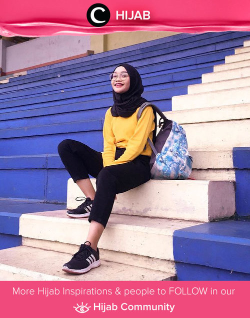 Sporty Tuesday! Clozetter @ayumiska in yellow sweatshirt, sneakers and printed backpack. Simak inspirasi gaya Hijab dari para Clozetters hari ini di Hijab Community. Yuk, share juga gaya hijab andalan kamu.  