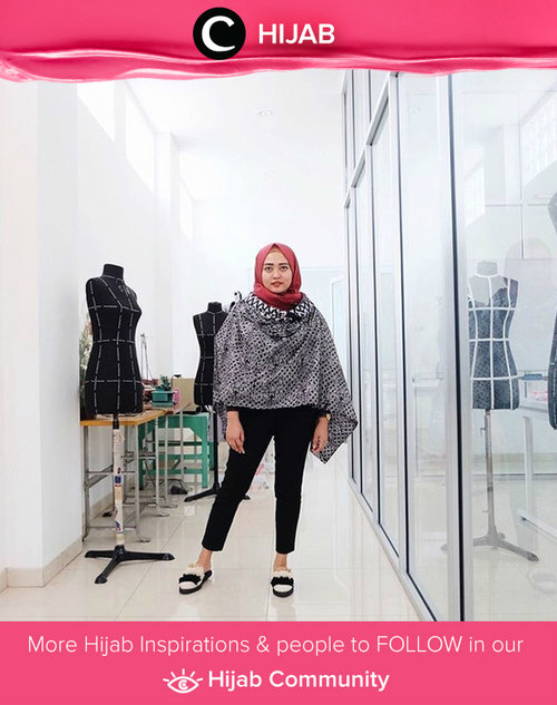 Batik attire for this weekend. Styled by Clozette Ambassador Indri. Simak inspirasi gaya Hijab dari para Clozetters hari ini di Hijab Community. Image shared by Clozette Ambassador: @indripurwandari. Yuk, share juga gaya hijab andalan kamu 
