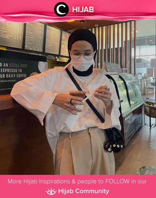 How to look stylish with your mask on? Try Clozette Ambassador @karinaorin's style above! Simak inspirasi gaya Hijab dari para Clozetters hari ini di Hijab Community. Yuk, share juga gaya hijab andalan kamu.