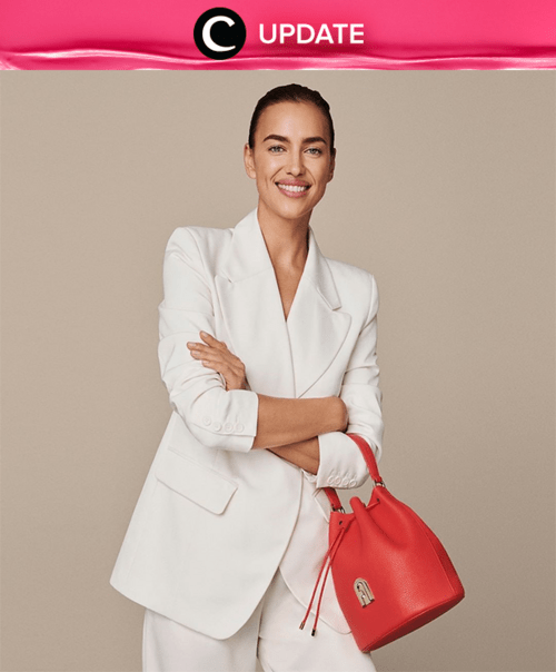 Nothing says classic classy more than Furla's signature bags. If you want to achieve that classy vintage look, special discount up to 15% courtesy from Furla. Lihat info lengkapnya pada bagian Premium Section aplikasi Clozette. Bagi yang belum memiliki Clozette App, kamu bisa download di sini https://go.onelink.me/app/clozetteupdates. Jangan lewatkan info seputar acara dan promo dari brand/store lainnya di Updates section.