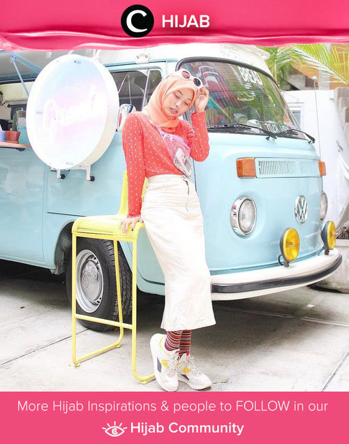 Enjoy your colorful sunday in colorful outfit! Simak inspirasi gaya Hijab dari para Clozetters hari ini di Hijab Community. Image shared by Star Clozetter : @imasuwarjono. Yuk, share juga gaya hijab andalan kamu. 