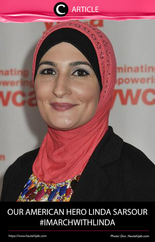 Linda Sarsour, sosok perempuan berhijab yang melawan stigma tentang perempuan Islam di America yang lemah dan dikekang. Ia percaya bahwa perempuan memiliki power dan mampu mempunyai peran yang penting untuk dunia, terlebih dalam hal politik. Baca selengkapnya di http://bit.ly/2lsur5o. Simak artikel menarik lainnya di Article Section pada Clozette App.