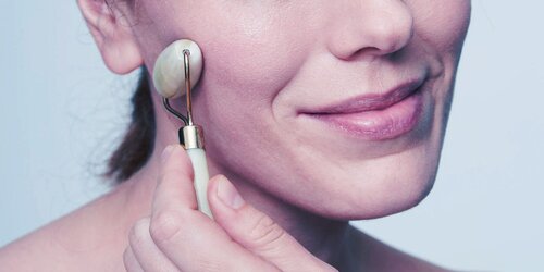 Do Those Jade Rollers Really Work, or Are They Just Pretty?