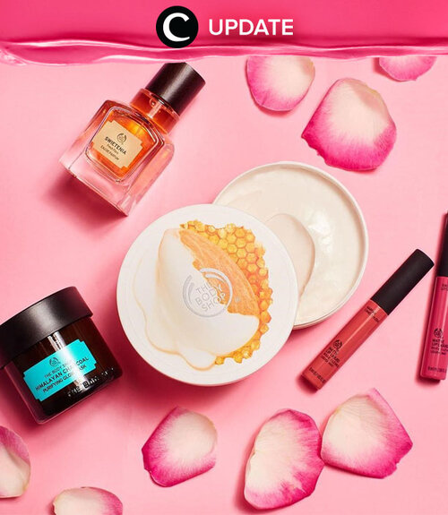 Mau coba skincare baru tapi takut nggak cocok? Di The Body Shop kamu bisa dapetin skincare freebies sample size sebelum kamu beli yang full sizenya, lho! Lihat info lengkapnya pada bagian Premium Section aplikasi Clozette. Bagi yang belum memiliki Clozette App, kamu bisa download di sini https://go.onelink.me/app/clozetteupdates. Jangan lewatkan info seputar acara dan promo dari brand/store lainnya di Updates section.