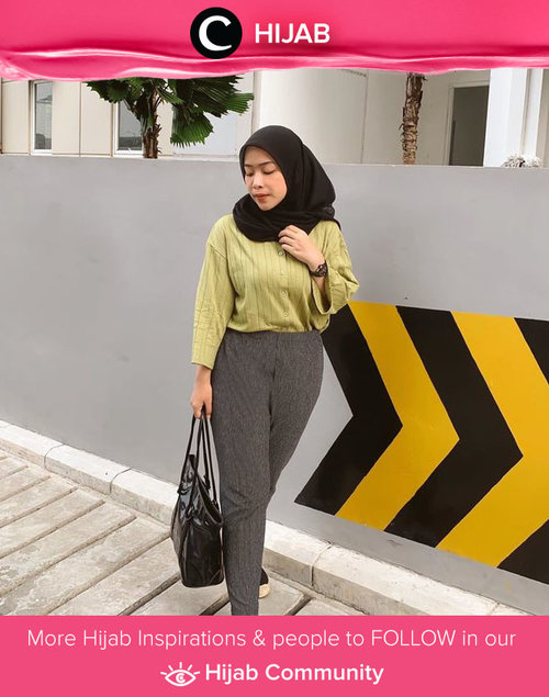Monday in muted lime green outfit ala Clozette Ambassador @FAZKYAZALICKA. Simak inspirasi gaya Hijab dari para Clozetters hari ini di Hijab Community. Yuk, share juga gaya hijab andalan kamu.
