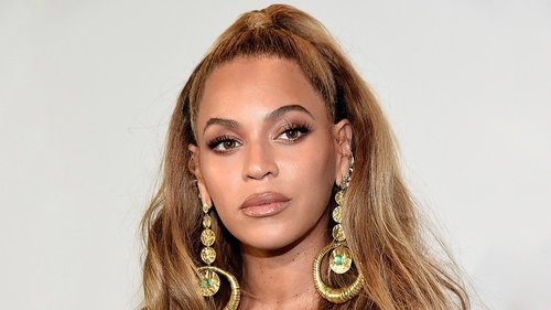 Beyonce’s Statement Earrings Will Remind You of Your Favorite '80s Toy