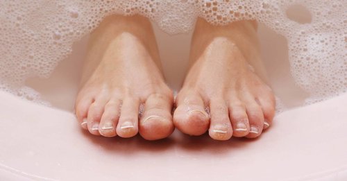 Here's exactly how to get rid of pesky dry skin on your feet