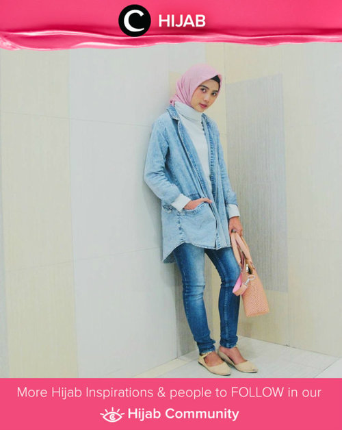 Denim on denim day. Let's add a cool-girl edge to your look. Simak inspirasi gaya Hijab dari para Clozetters hari ini di Hijab Community. Image shared by Star Clozetter: @mayafebrian. Yuk, share juga gaya hijab andalan kamu
