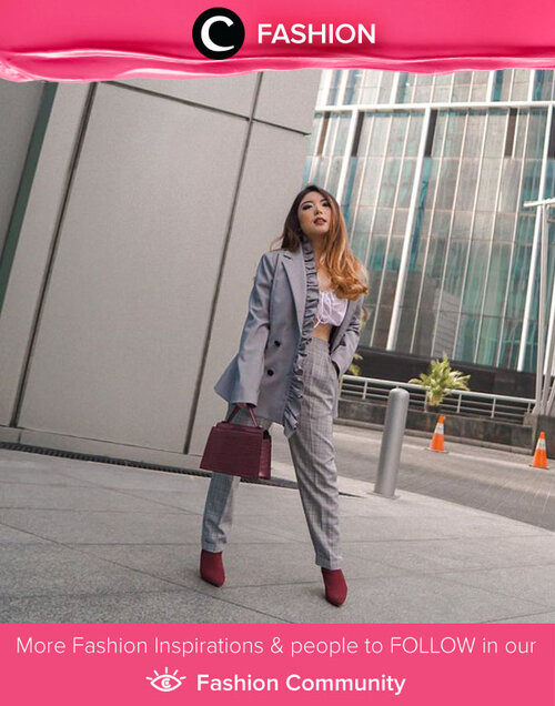 Wherever you work, show up feeling good in workwear that suits your style. Image shared by Clozette Ambassador @priscaangelina. Simak Fashion Update ala clozetters lainnya hari ini di Fashion Community. Yuk, share outfit favorit kamu bersama Clozette.
