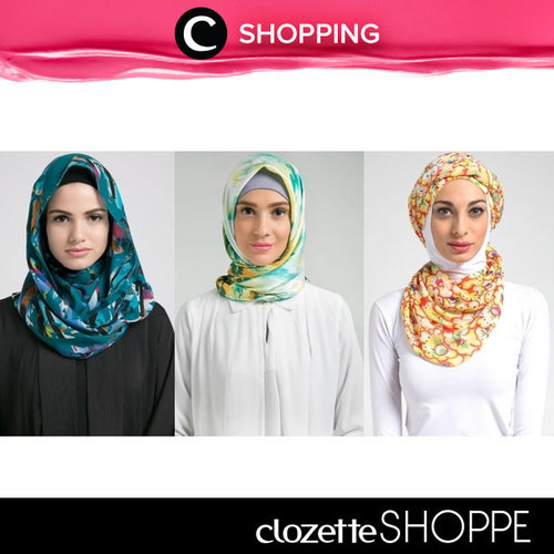 Tampil ceria dan dinamis dengan hijab motif warna-warni cocok untuk meningkatkan mood-mu di hari Senin. Hijabers, yuk lengkapi koleksi hijab dan outfitmu dengan belanja di #ClozetteSHOPPE!   http://bit.ly/1TFoITj 