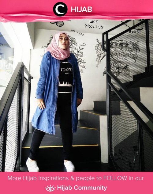 Clozetter @andiyaniachmad lookin' comfortable in her boyish style. Simak inspirasi gaya Hijab dari para Clozetters hari ini di Hijab Community. Yuk, share juga gaya hijab andalan kamu. 