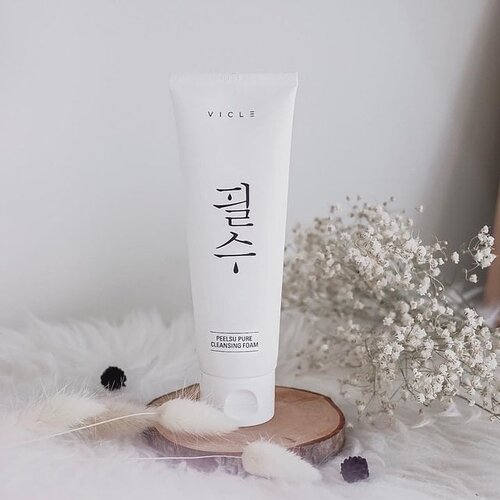 Memiliki pH 5.5, facial foam dari Vicle Comsetics Korea cocok untuk kulit kering dan sensitif.

Image shared by Clozetter @tephieteph

Download Clozette Indonesia App di Google Play dan dapatkan daily updates of Fashion, Beauty, Hijab and Lifestyle. #ClozetteID #skincare #facialfoam #facecleanser