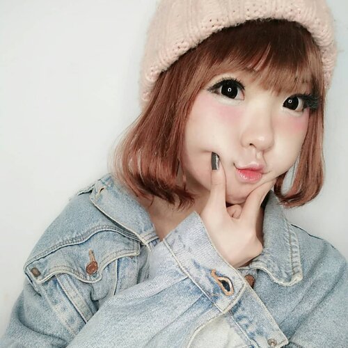 Iya, bener ini pipi. .
.
.
.
.
.
.
.
#日本 #モデル #メイク #ヘアアレンジ #オシャレ #メイク #かわいい
#ootd #fashionaddict #instastyle #girl #beauty #japanese #japan #instabeauty #instagram #style #outfitoftheday #outfit#inspiration#japanesegirl #fashionable #clozetteID