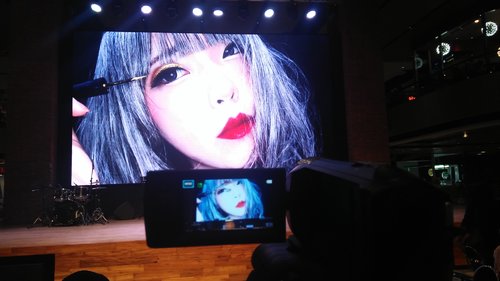 'How to get your metallic eye makeup' WORKSHOP with Aiyuki dan launching Absolute New York Starry Eyed Metallic Eyeliner.