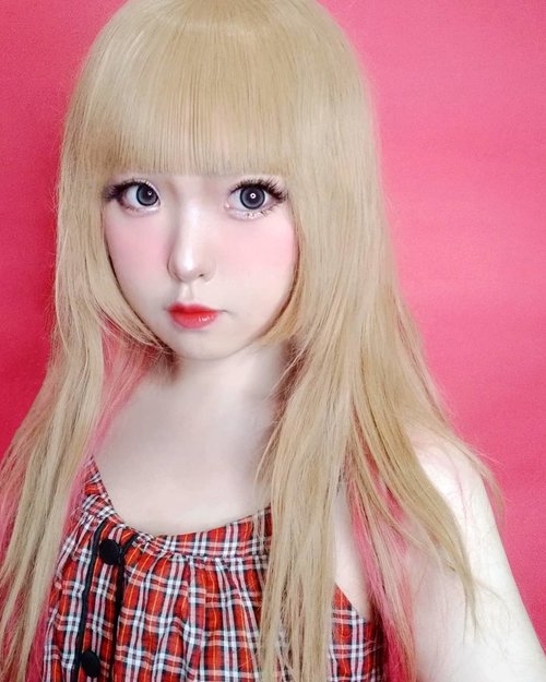 🎤 I'm not your barbie girl, I'm livin' in my own world. I ain't plastic, call me classic. I'm my own boss, I'm remindin' you of it. Words don't tempt me, tryin' to break me.......#JapaneseBeauty #oshare #barbie #barbiegirl #barbiedoll#makeup #kawaii #kawaiigirl#beauty #style #girls #fashion #harajukugirl #harajuku #japan #モデル #メイク #ヘアアレンジ#オシャレ #メイク #ファッション #ガール #かわいい #cute #beautiful #IndonesianBlogger #BeautyBlogger#可愛い #かわいい #ClozetteID