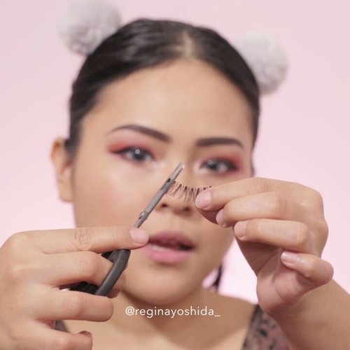 SPRING TIME IS HERE AND LET'S CHECKOUT MY NEW TUTORIAL! "Cherry Blossom Glow Makeup Look"

Product Used: 
@beautycreations.cosmetics Tease Me Eyeshadow Palette & Scandalous Glow Highlight Palette from @shop.urneeds
@lamicabeauty Fan Brush from @shop.urneeds
@pondsindonesia Shake and Clean
@absolutenewyork_id Starry Eyed Eyeliner - Black
Super pretty Eyelashes by @lashstory.official (Thank you!)
@urbandecaycosmetics Vice Lipstick.
.
.
Anddd yess if you're looking for some affordable makeup, i recommend you to buy at @shop.urneeds .. .
.
Hope you guys enjoyyy the videoo.. lavv lavvv 💓💓💓.
.
.
@indobeautygram @indovidgram #indobeautygram #indovidgram #ivgbeauty #beautygram #peachyqueenblog #indobeautyvlogger #makeuptutorial  #makeupvideo #tutorialmakeup #eyeshadow  #makeupjunkie #udindonesia #urbandecayindonesia #makeupwithregina #clozetteid #hypnaughtymakeup #tampilcantik #bunnyneedsmakeup @fakeupfix @makeupere @makeupgalss @tampilcantik @bloggermafia @hypnaughty.makeup
