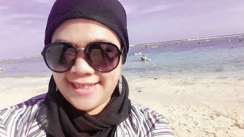 Hijab Style for go to the beach...
#HOTD #ClozetteID #HOTDseries2 #ScarfMagz